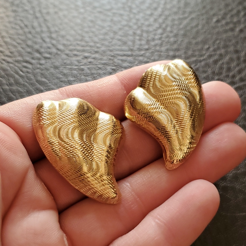 Vtg Earrings